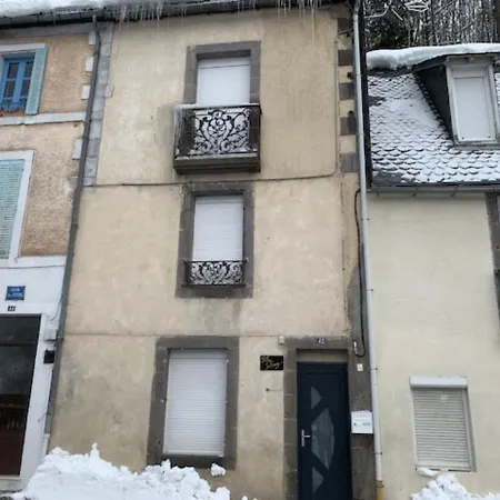 Apartman Agreable F3, Petite Terrasse, Wifi Illimite, Centre Du Mont-dore - Fr-1-415-105 Le Mont-Dore
